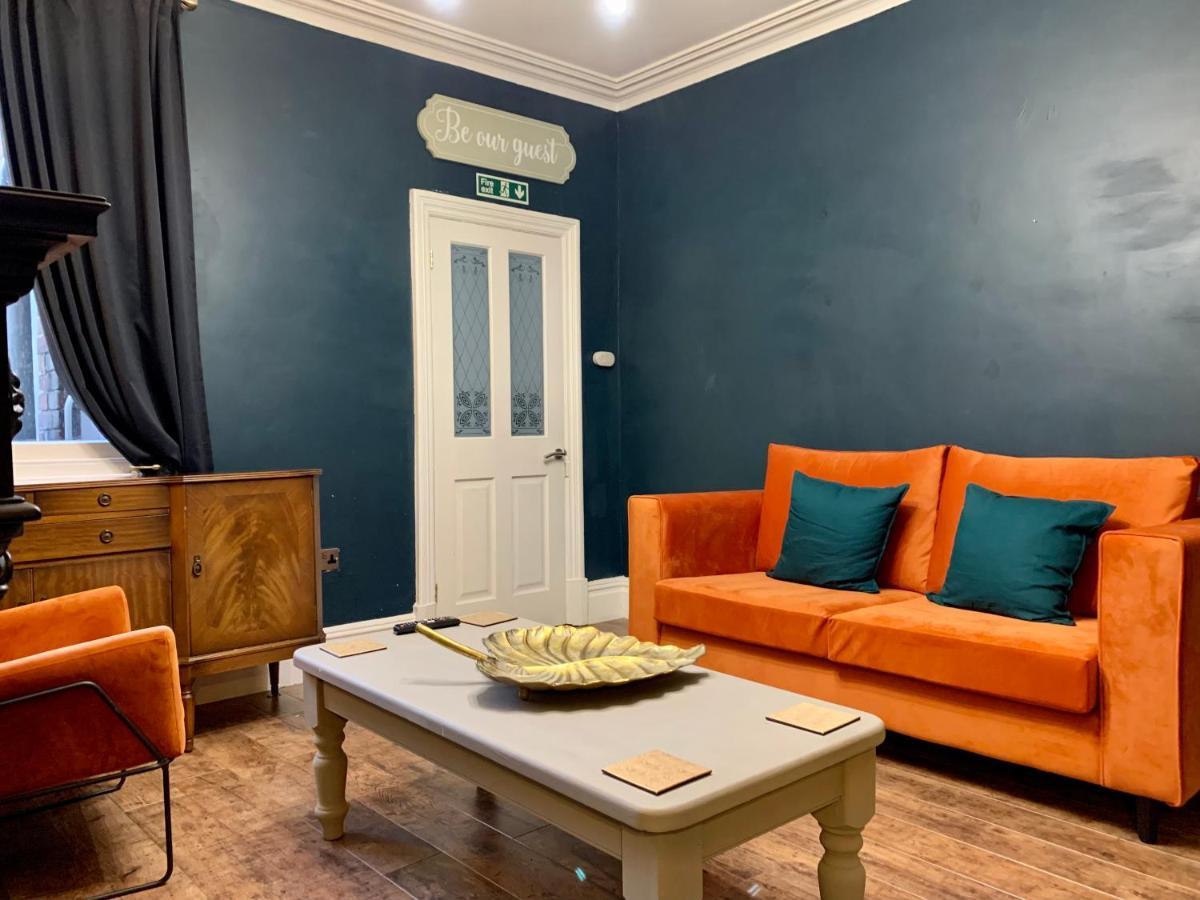 Stamer House By Yourstays, Stylish Quirky House, With 4 Double Bedrooms, Book Now! Stoke-on-Trent Экстерьер фото